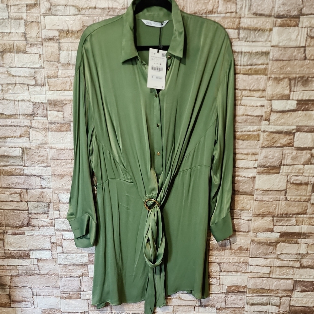 Zara Elegant Green Women's Dress Brand New